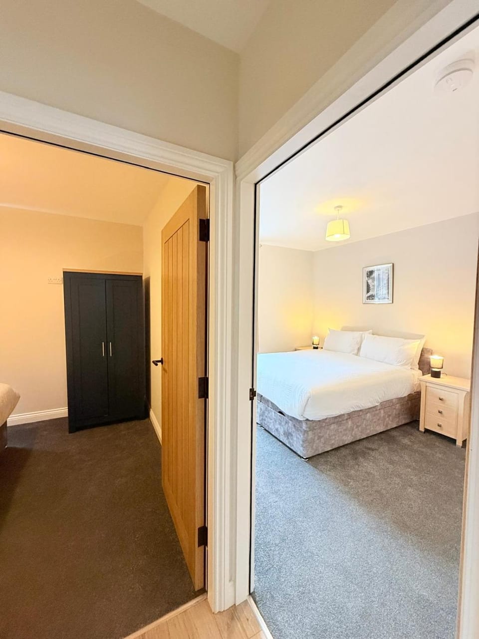Bed, Photo of the whole room, Bedroom, wardrobe