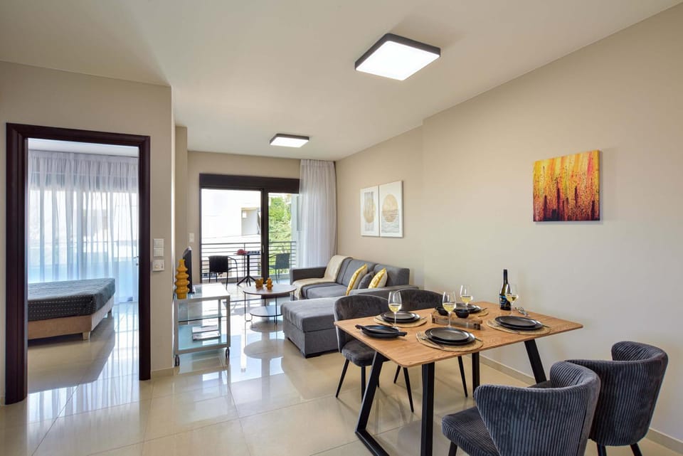 Living room, Seating area, Dining area