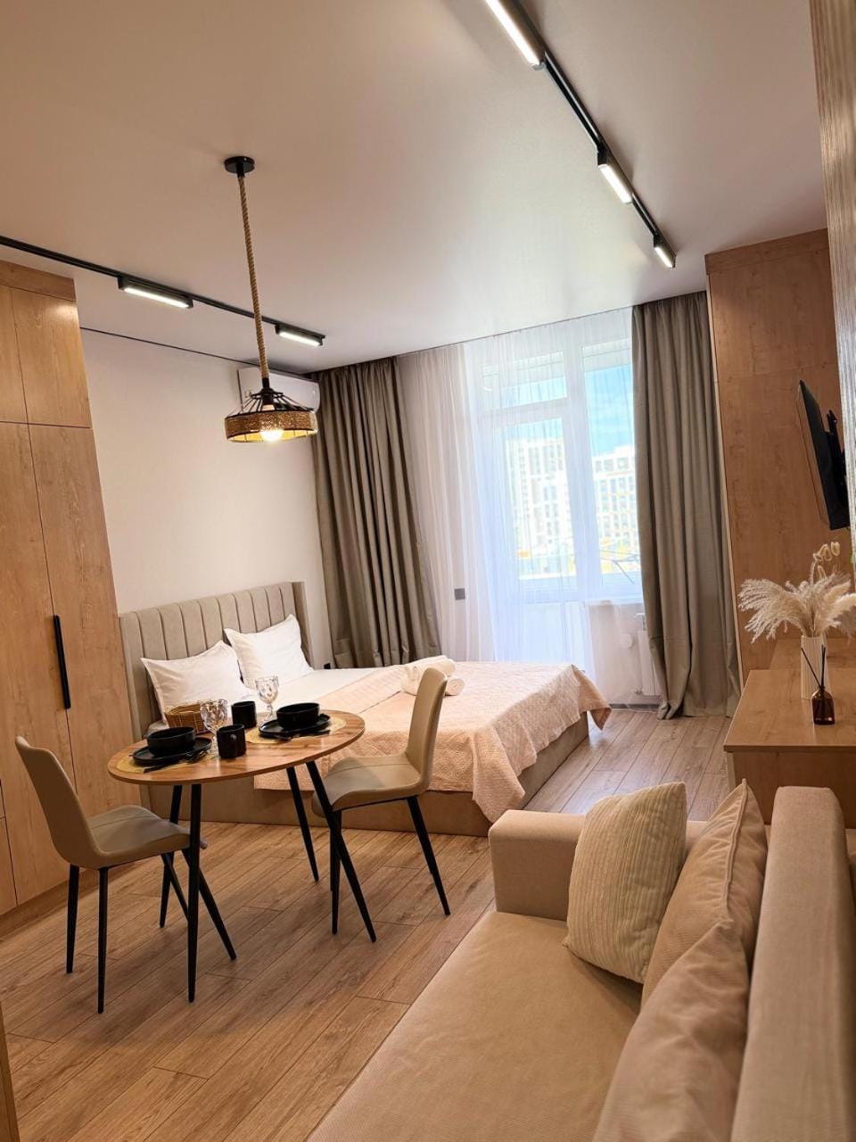 Bed, Living room, Seating area, Bedroom