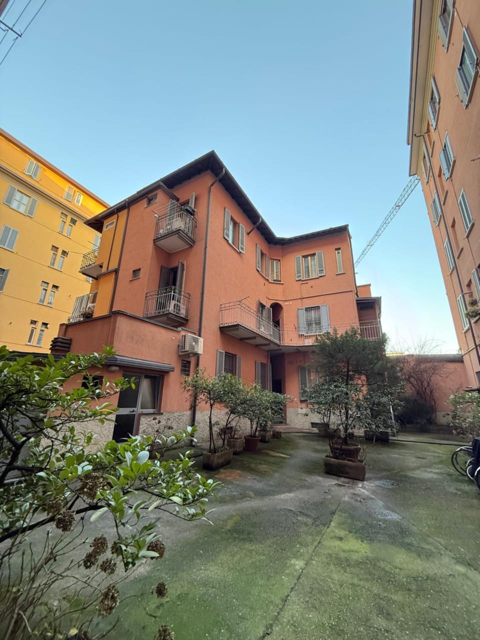 Property building, Day
