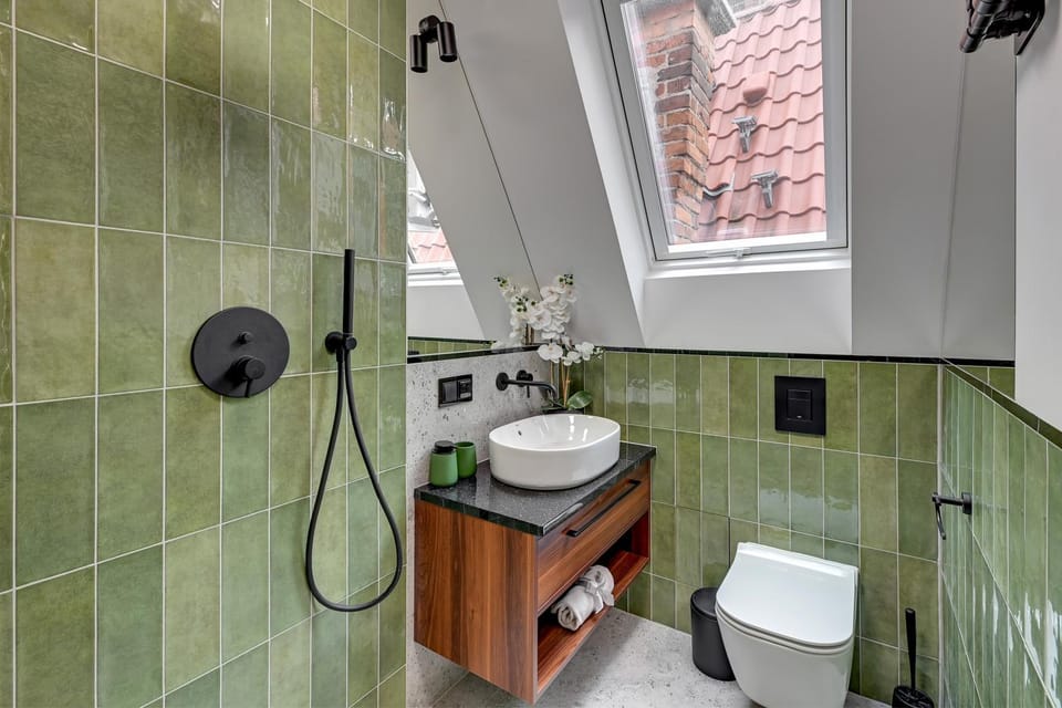 Toilet, Bathroom