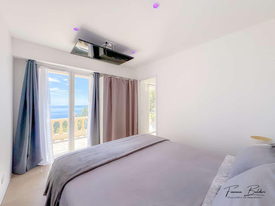 Appartement indépendant vue mer Apartment in Corsica