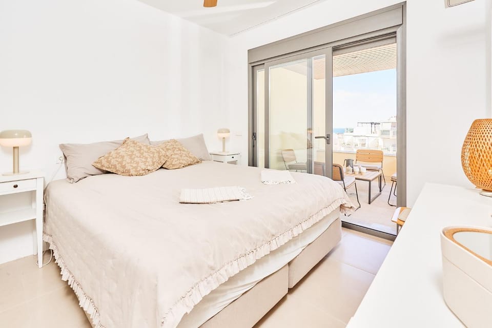 Living room, Bedroom