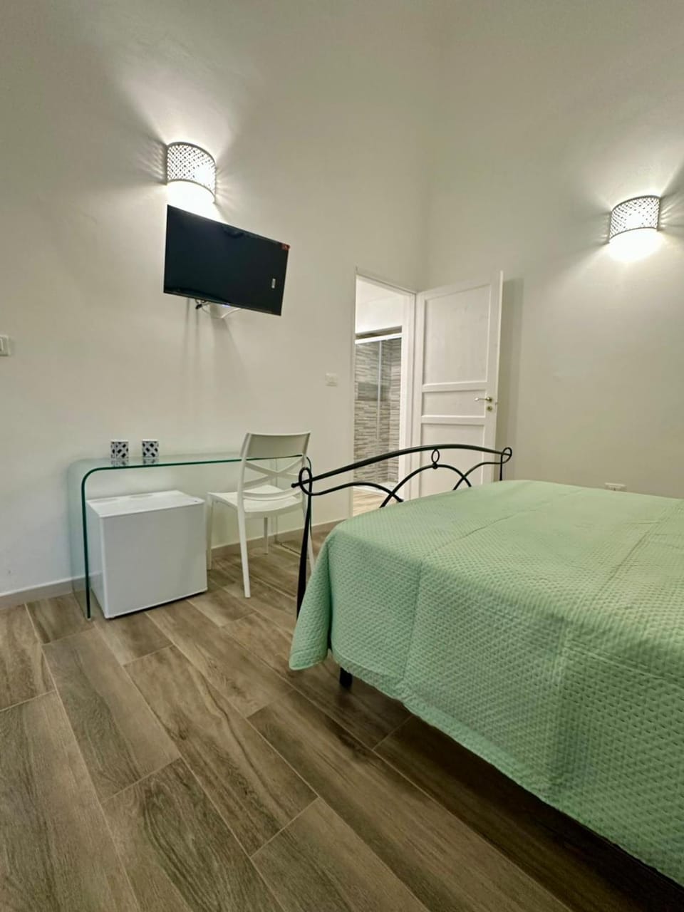TV and multimedia, Bedroom