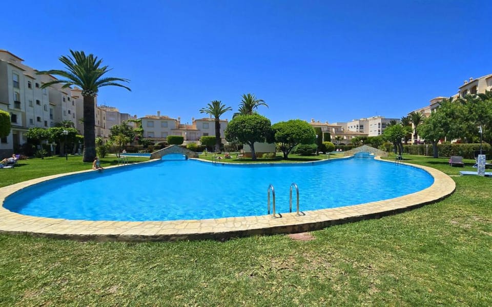 Day, Garden view, Pool view, Swimming pool