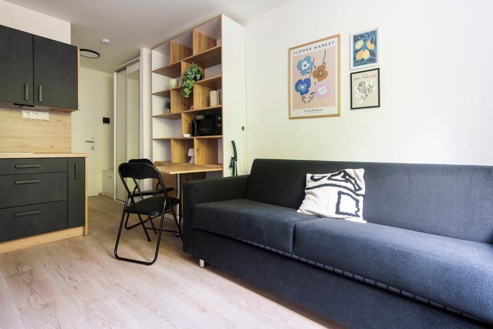 Cozy studio in centre of prague 10 Vrsovice Apartment in Prague