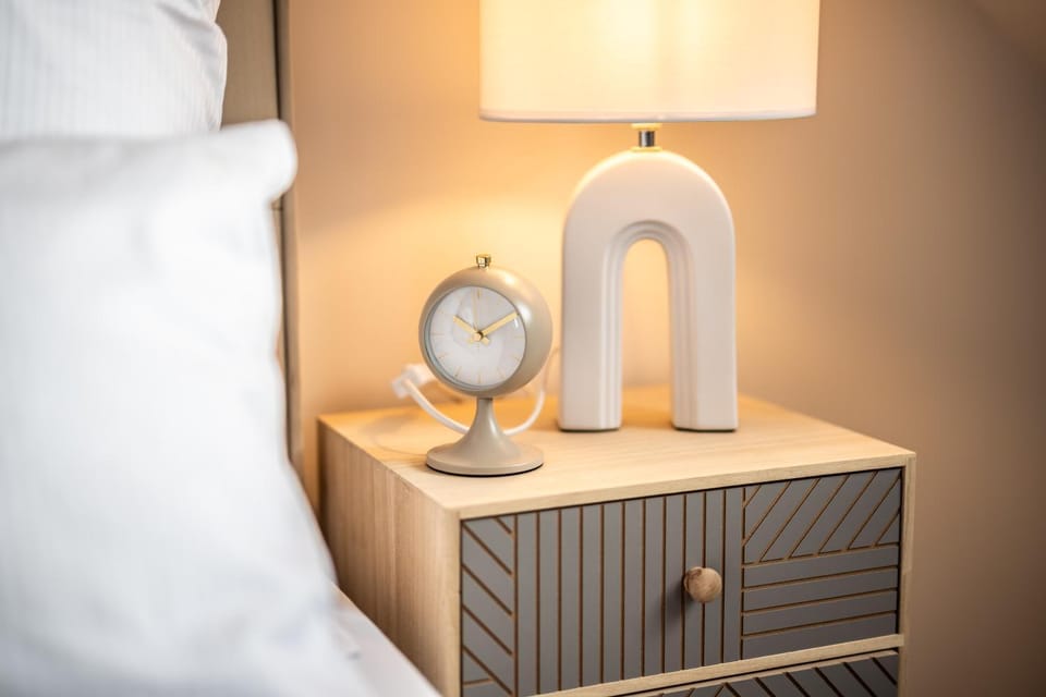 Photo of the whole room, Decorative detail, Bedroom