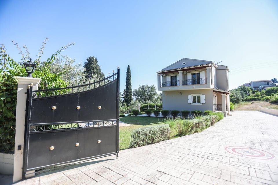 Property building, Garden, Garden view
