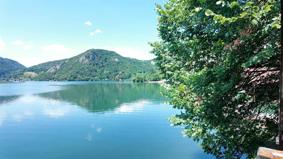 Natural landscape, Lake view