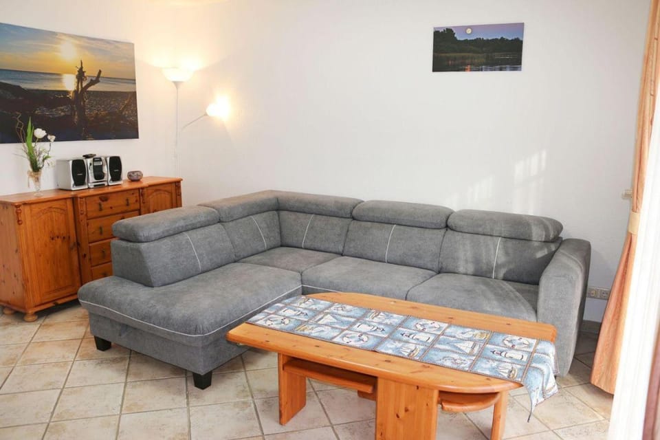 Haus-Kleist-Wohnung-1-rechts Apartment in Prerow