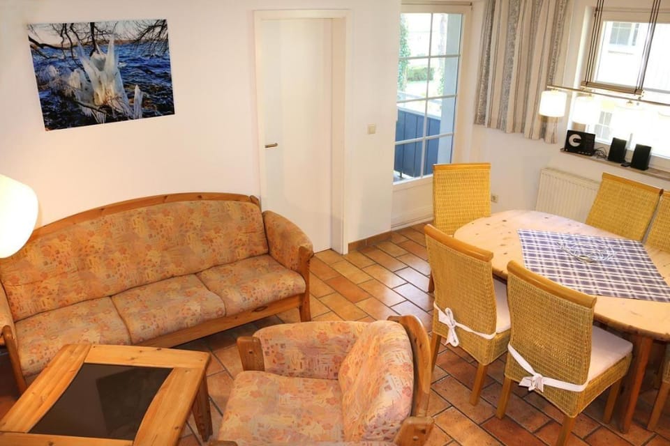 Bomplitz-W8-4 Apartment in Prerow