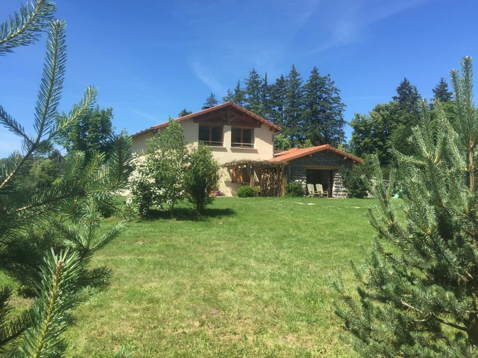 Alcove Du Velay Bed and Breakfast in Auvergne-Rhône-Alpes