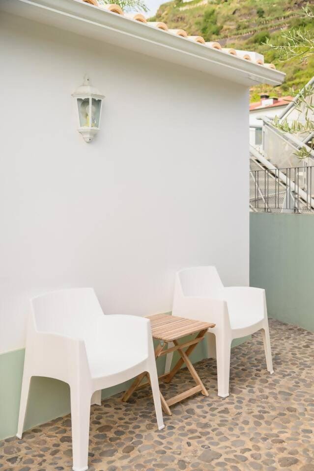 Casa Velha da Lagoa - Pássaro - by Mth Apartment in Madeira District
