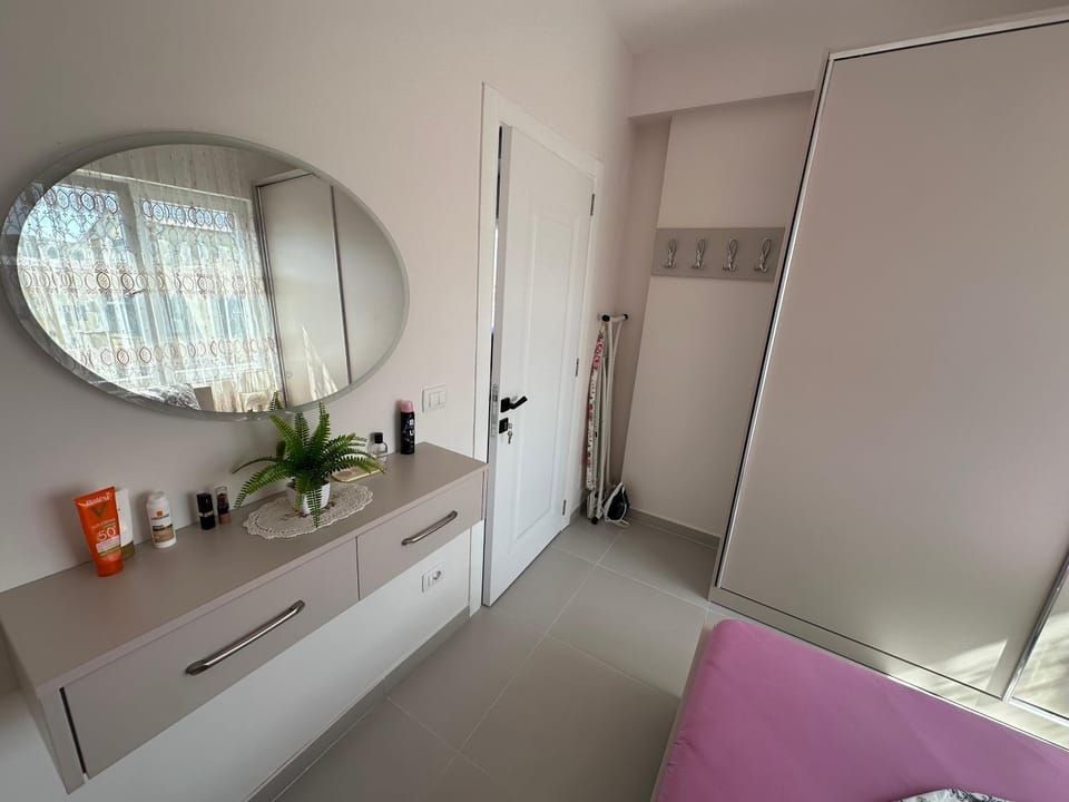 Beachside property Apartment in Tirana County, Albania