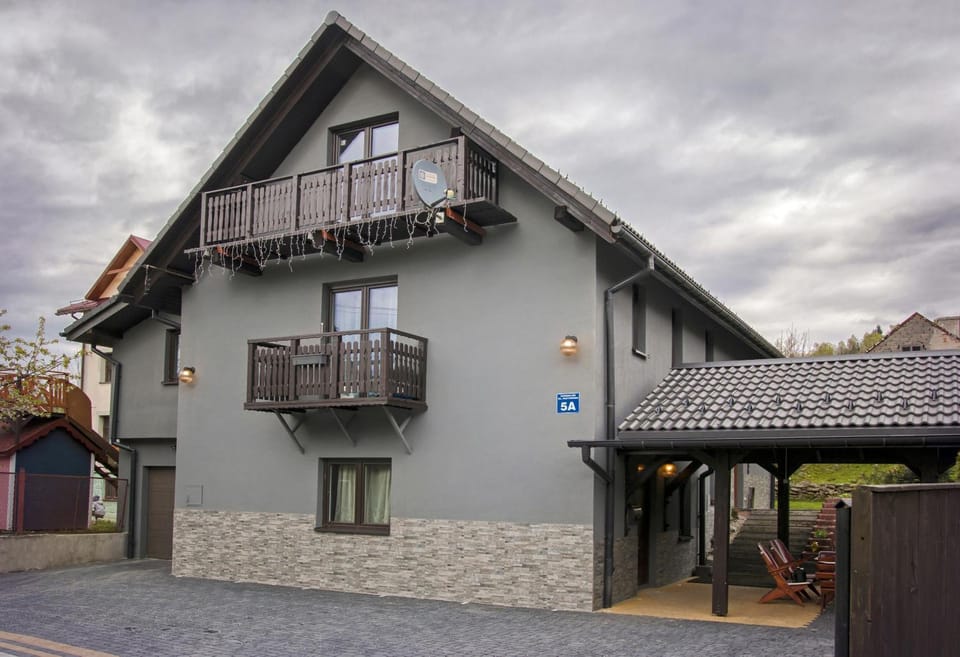 Property building, Day, Area and facilities