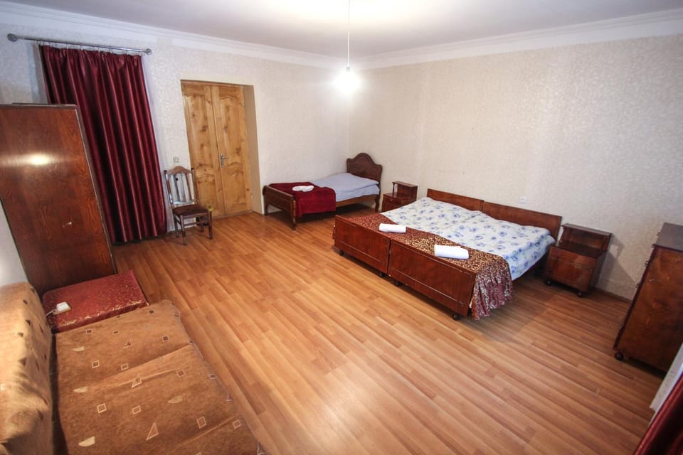 Eka&Nino GuestHouse Bed and Breakfast in Georgia