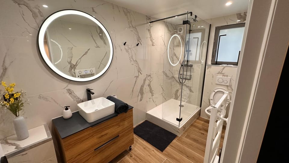 Suite parentale indépendante Parking Privée Vacation rental in Cassis