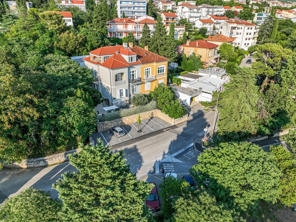 Villa Erika Crikvenica Bed and Breakfast in Crikvenica