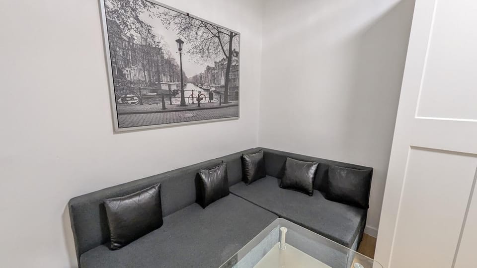 Cozy rooms in Stadthalle Area HB Vacation rental in Vienna