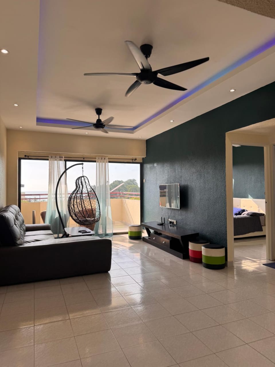 TV and multimedia, Living room