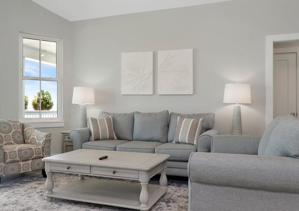 Georgia Blue by Pristine Properties Vacation Rentals House in Mexico Beach