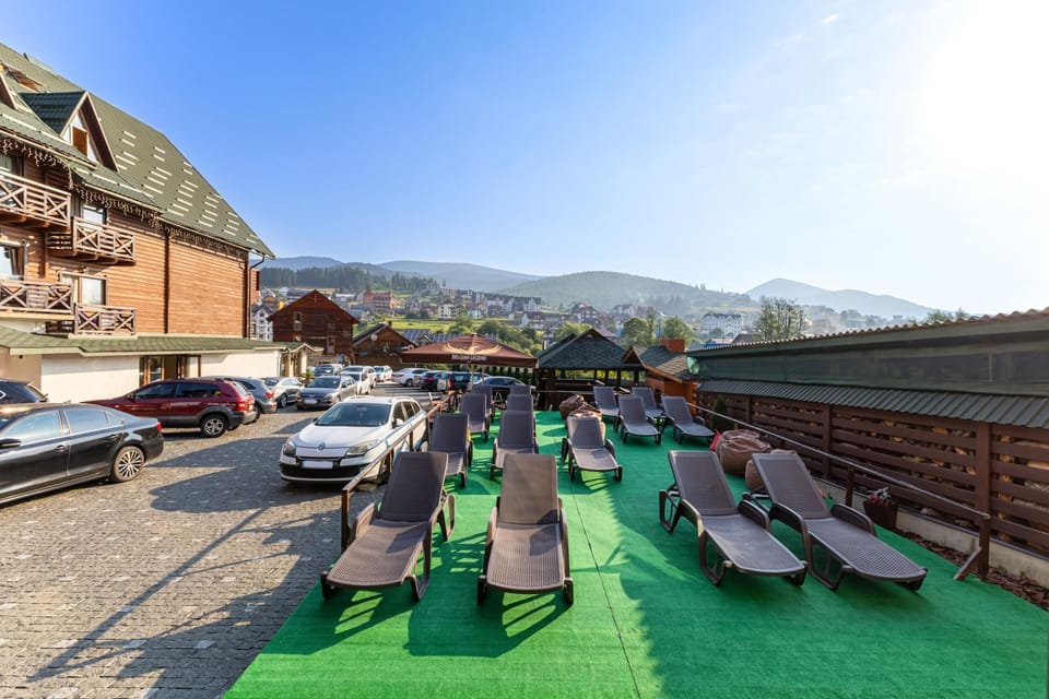 Mountain view, sunbed