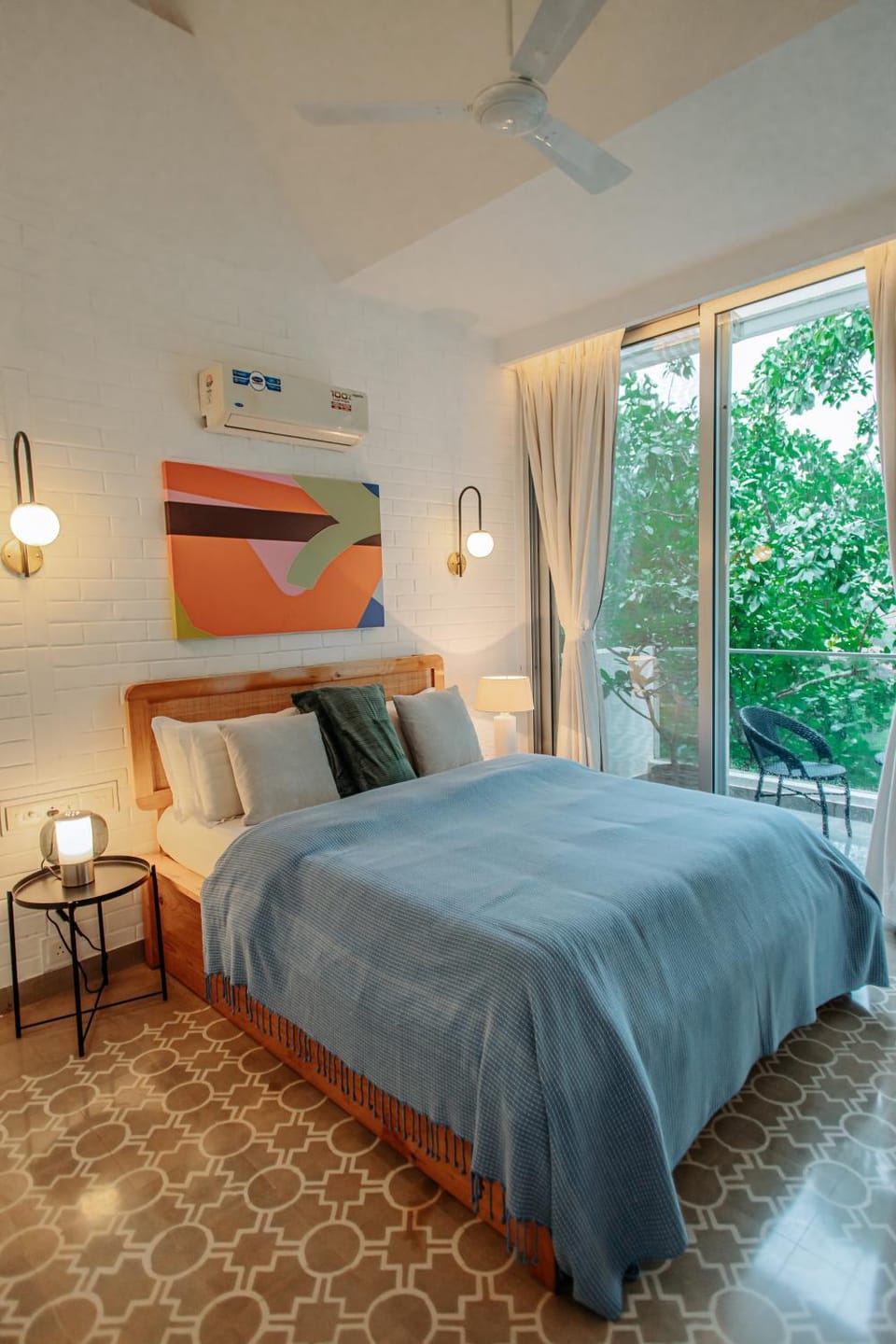 Bed, Bedroom