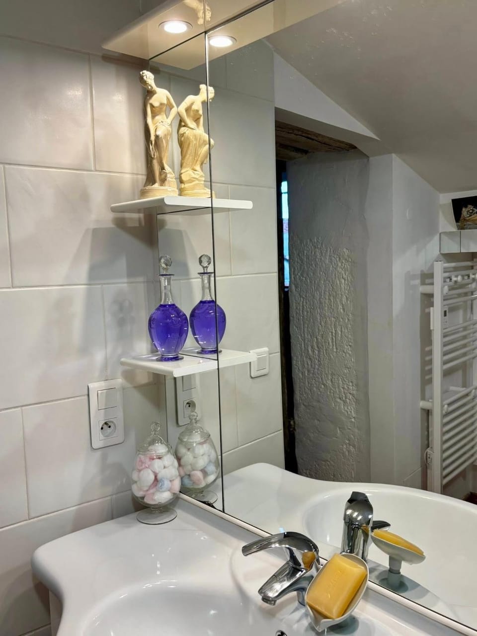 Grand Studio Terrasse-Loft Bohème Apartment in Catalonia