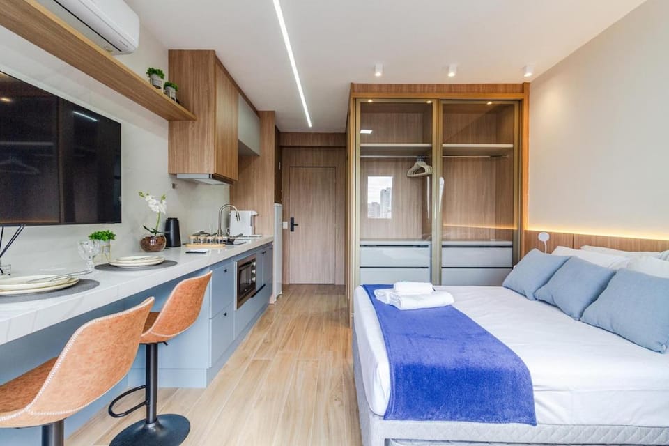 Confortável e luxuoso na Vila Olimpia - Próximo ao JK Iguatemi Apartment in Sao Paulo City