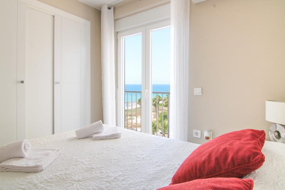 RIURAU HOME - Apartamento en primera línea playa Apartment in Calp