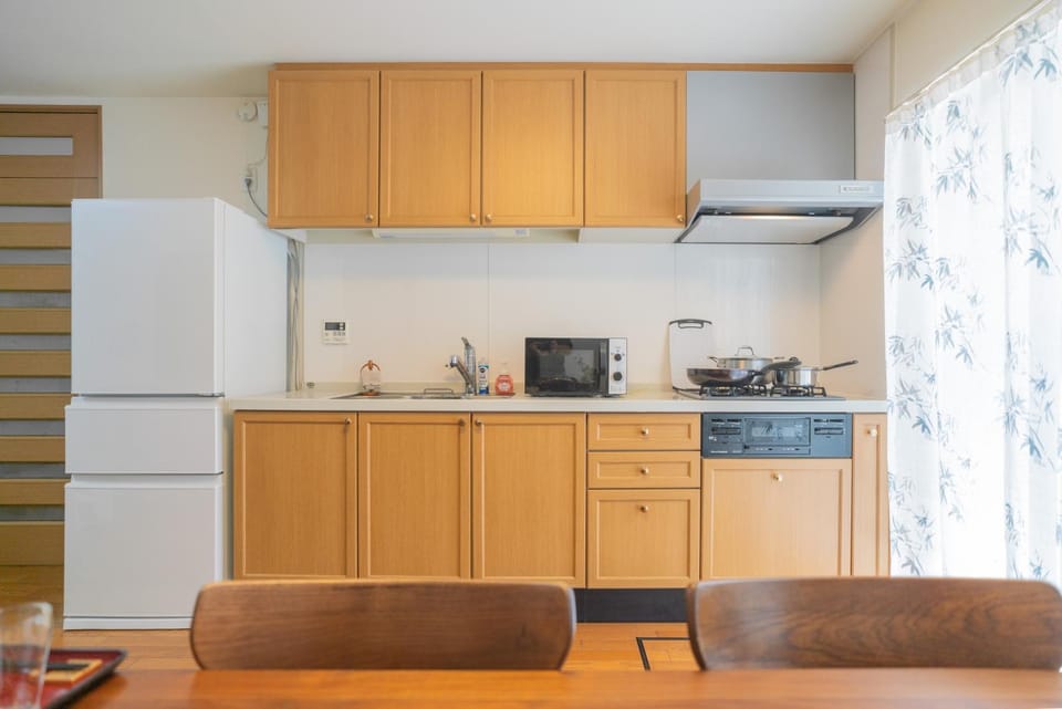 CEREZO House Bed and Breakfast in Osaka