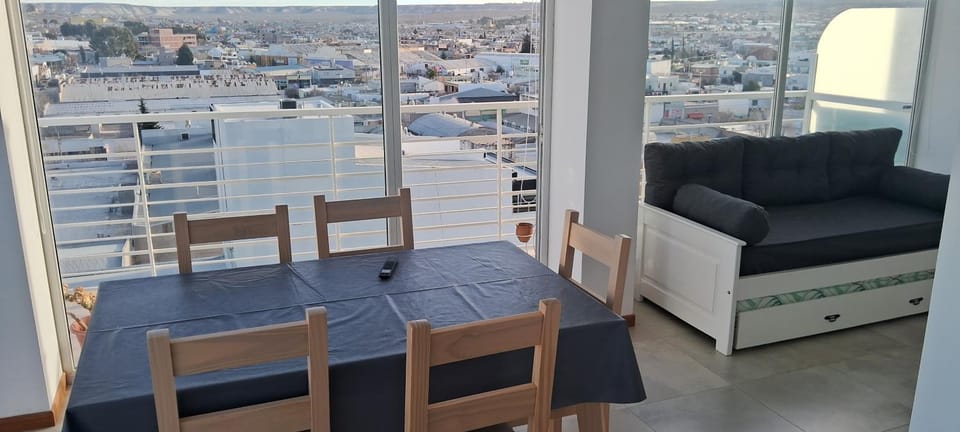 Balcony/Terrace, Living room, Dining area, City view