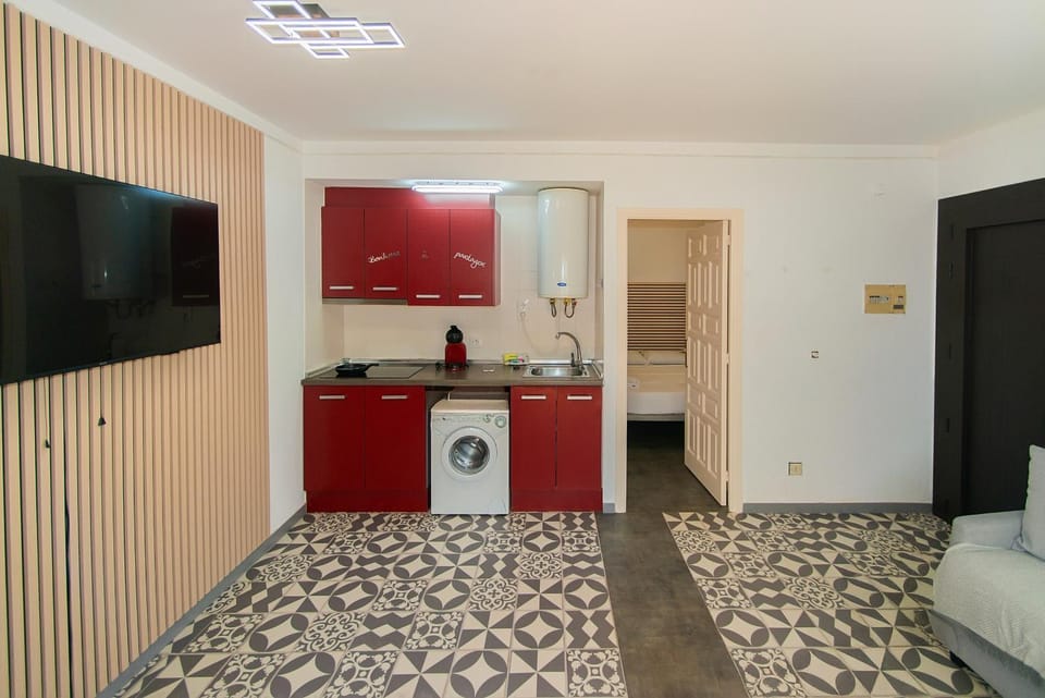 TV and multimedia, Kitchen or kitchenette