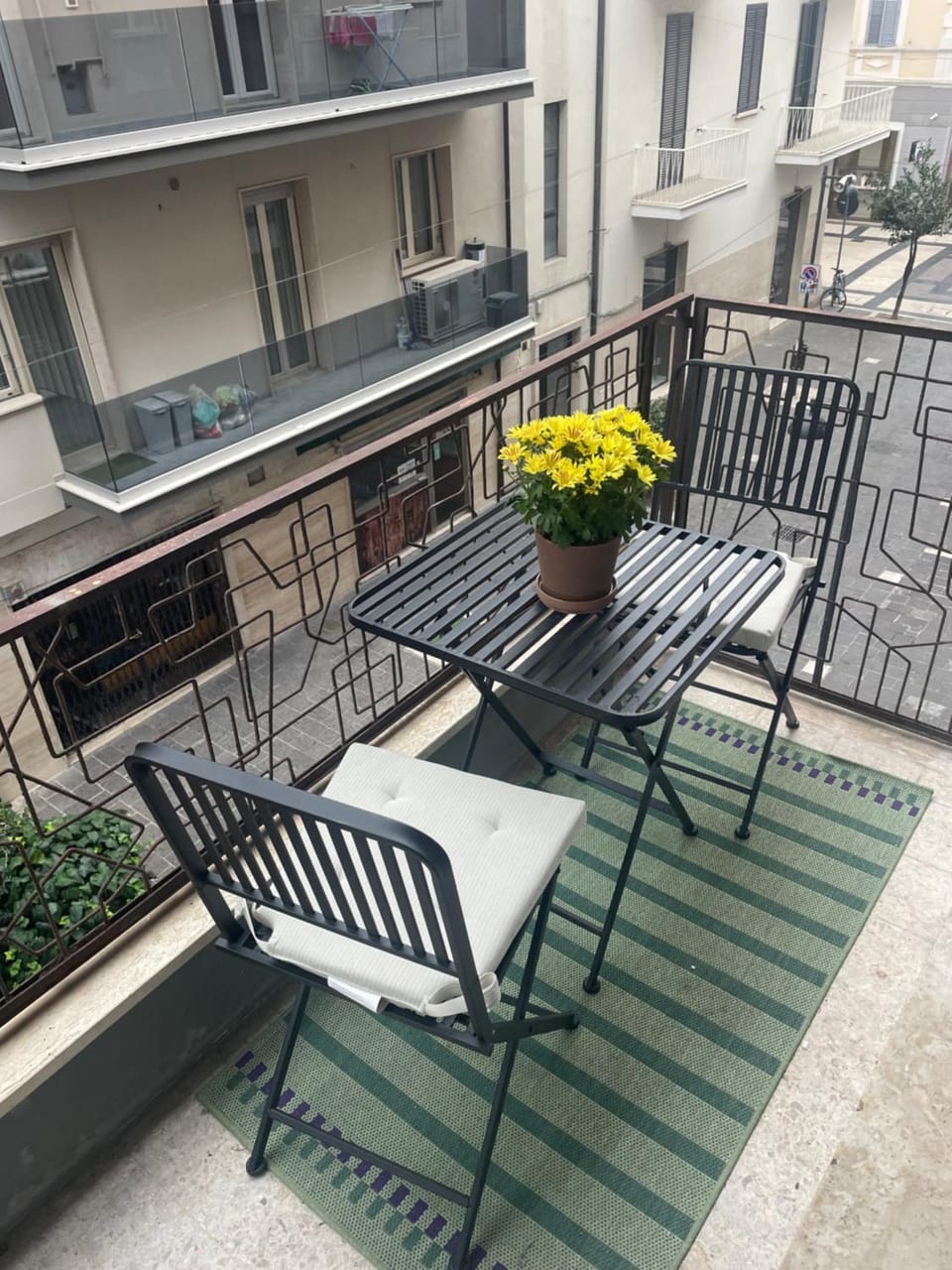 Property building, Balcony/Terrace