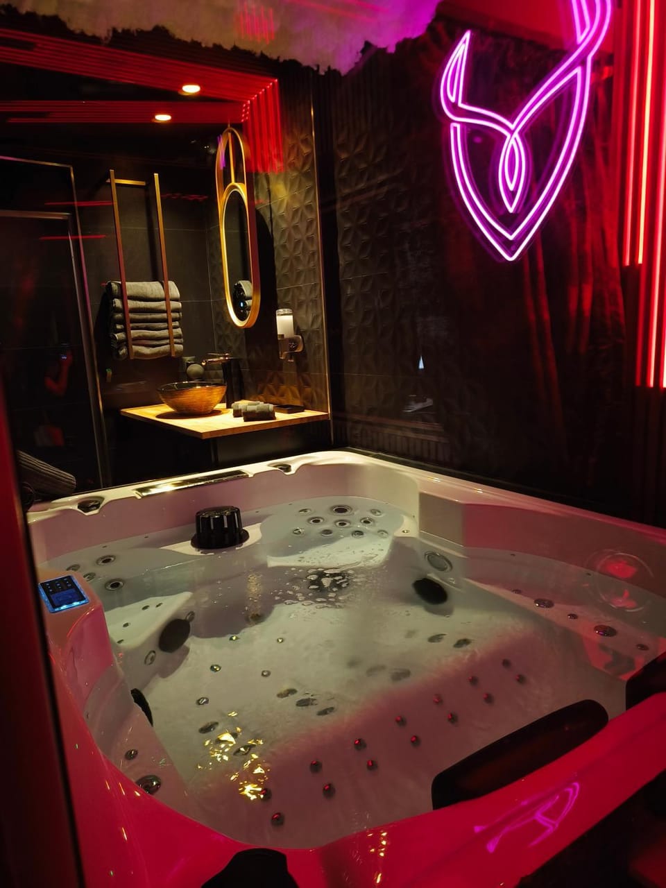 Luxuria - Jacuzzi et Hammam Apartment in Mougins