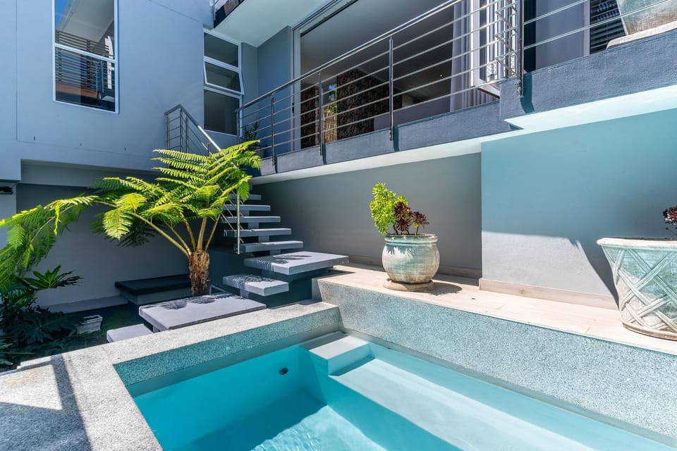 Houghton Villa Camps Bay - 5 min walk to beach Villa in Camps Bay
