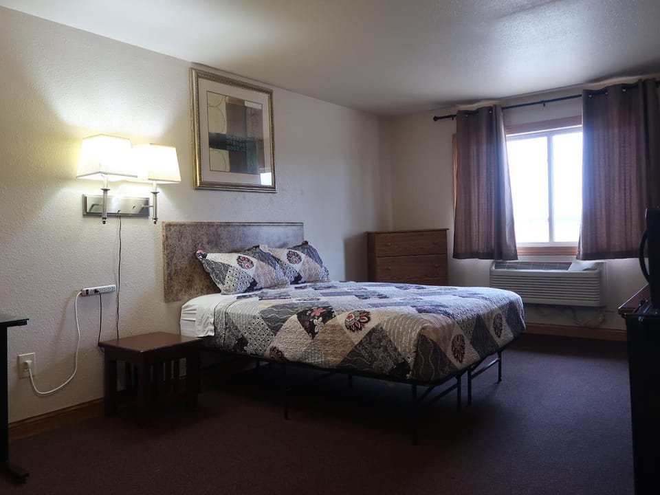 Bedroom, air conditioner