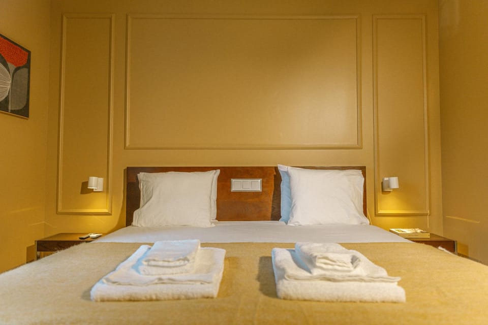 Fly House Faro Bed and Breakfast in Faro
