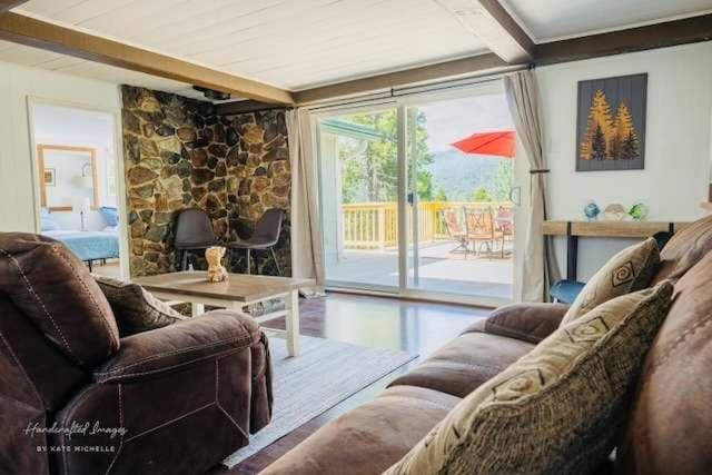 Lakeview Haven - Boat Slip - Dog Friendly - Sleeps 16 Apartment in Sierra Nevada