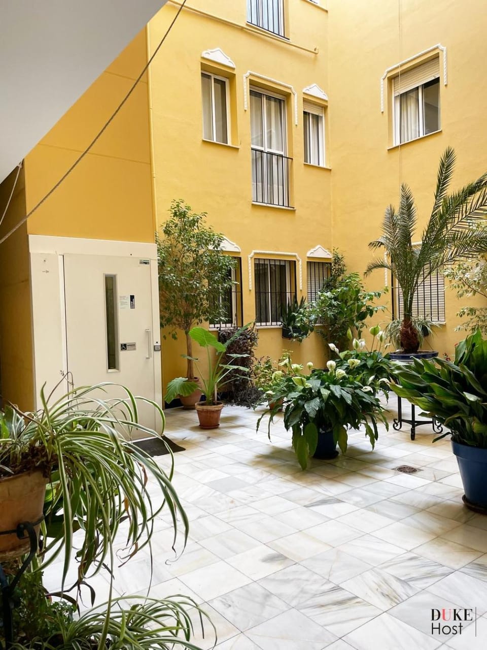 Alameda Apartments - Bajo Apartment in Seville