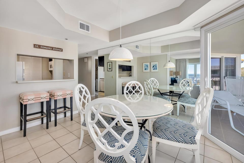 Beach Club #409 House in Saint Simons Island