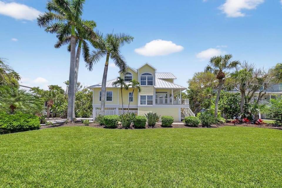 Sea Oats Oasis House in Sanibel Island