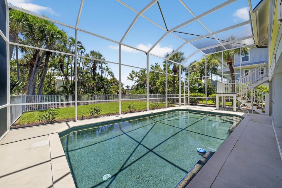 Sea Oats Oasis House in Sanibel Island