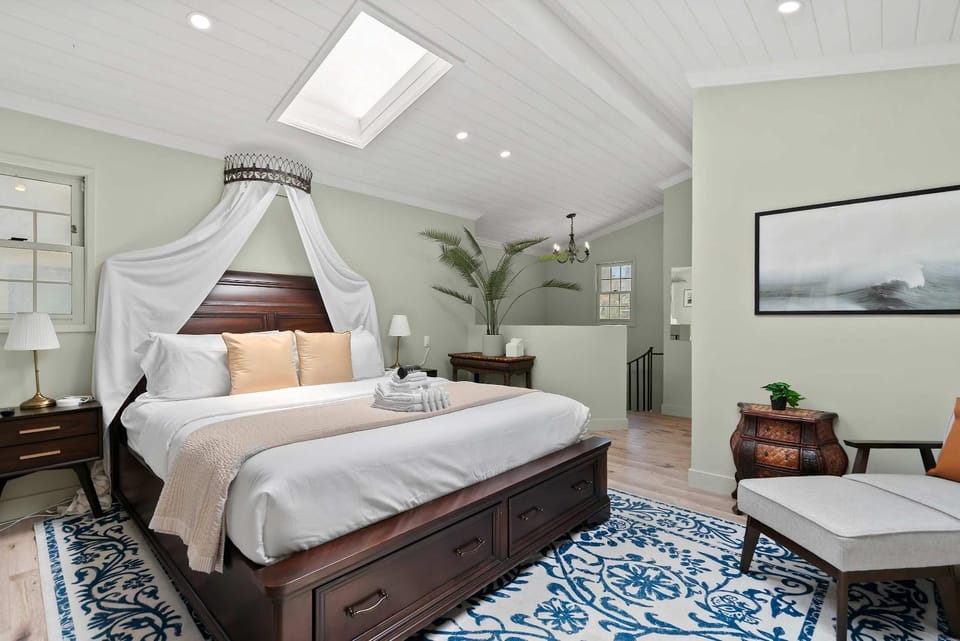 Marina del Rey 4BR Near Beach by Colby and Conrad House in Marina del Rey
