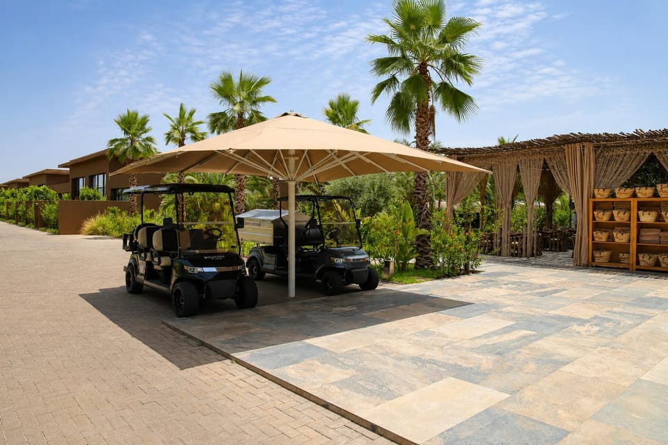 Spring, Day, Garden, Garden view, Parking