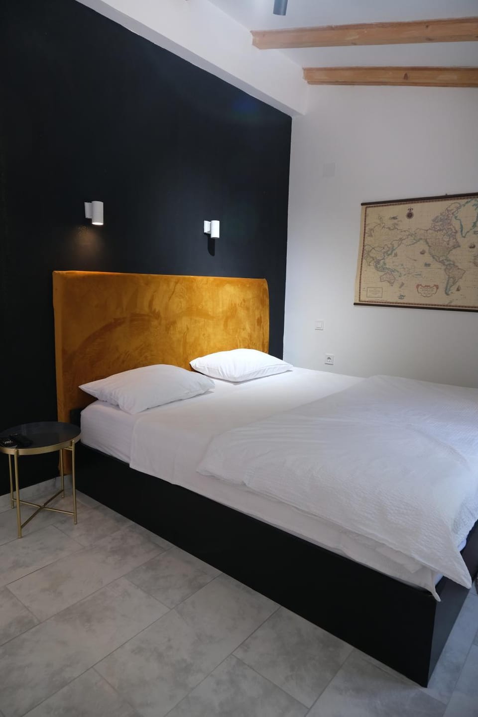 Adriatic Breeze Apartment in Budva