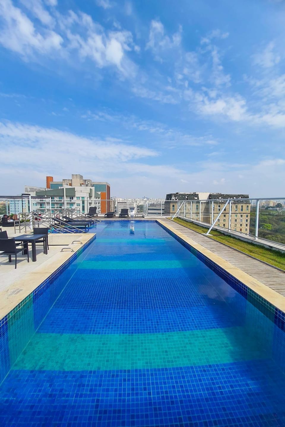 Solarium, Swimming pool
