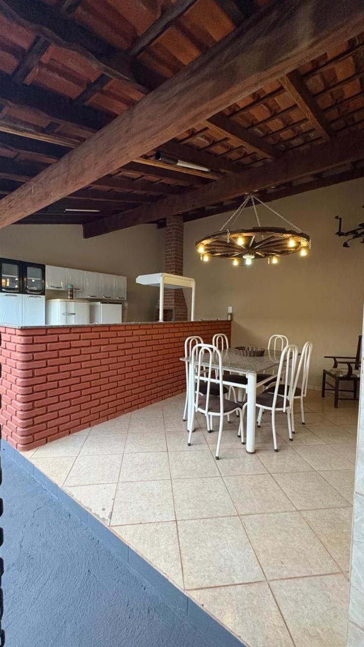O Cravo e a Rosa House in Olímpia