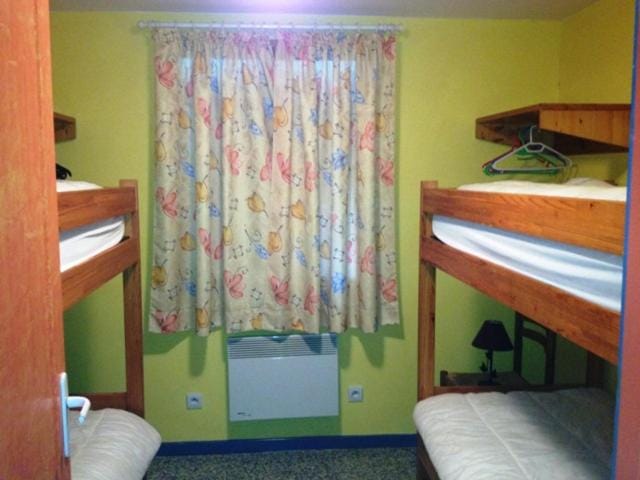 Ma Cabane 1 "C1", 8 Pers, Domaine De Ribiere House in Grospierres