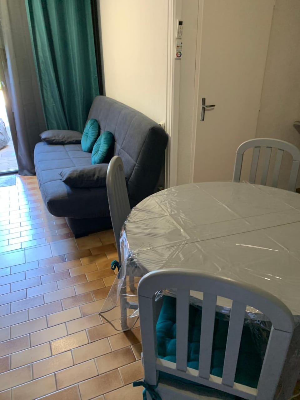 Appartement climatisé à Canet Plage Apartment in Canet-en-Roussillon